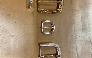 fibbie per cinture, materiali cinture ingrosso, componenti cinture, accessori cinture b2b, fibbie metallo, fibbie nickel free, fibbie ottone, fibbie design, fibbie classiche, fibbie automatiche, fibbie ad ardiglione, fibbie piastre, fibbie satinate, pelle cintura ingrosso, cuoio cintura, pelle pieno fiore, pelle rigenerata, pelle scamosciata, pelle stampata, tessuto cintura, cotone cintura, lino cintura, elastico cintura, cinture ecopelle, fibbie per artigiani, materiali per cinture su misura, produzione cinture, semilavorati cinture, dettagli cinture, cuciture cinture, bordi cinture, fibbie made in Italy, materiali sostenibili cinture, cinture personalizzabili, cinture alta resistenza, cinture durevoli, ingrosso fibbie, ingrosso pellami cinture, fibbie per grossisti, componenti per GDO