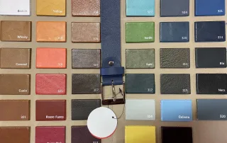 fibbie per cinture, materiali cinture ingrosso, componenti cinture, accessori cinture b2b, fibbie metallo, fibbie nickel free, fibbie ottone, fibbie design, fibbie classiche, fibbie automatiche, fibbie ad ardiglione, fibbie piastre, fibbie satinate, pelle cintura ingrosso, cuoio cintura, pelle pieno fiore, pelle rigenerata, pelle scamosciata, pelle stampata, tessuto cintura, cotone cintura, lino cintura, elastico cintura, cinture ecopelle, fibbie per artigiani, materiali per cinture su misura, produzione cinture, semilavorati cinture, dettagli cinture, cuciture cinture, bordi cinture, fibbie made in Italy, materiali sostenibili cinture, cinture personalizzabili, cinture alta resistenza, cinture durevoli, ingrosso fibbie, ingrosso pellami cinture, fibbie per grossisti, componenti per GDO