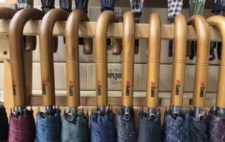 ombrelli SIMPLYUP®, ombrelli ingrosso, ombrelli per negozi, ombrelli grossisti, ombrelli GDO, fornitore ombrelli, vendita ombrelli b2b, ombrelli alta qualità, ombrelli Made in Italy, ombrelli design, ombrelli innovativi, ombrelli robusti, ombrelli antivento, ombrelli automatici, ombrelli manuali, ombrelli pieghevoli, ombrelli lunghi, ombrelli donna, ombrelli uomo, ombrelli tascabili, ombrelli moda, ombrelli protezione pioggia, ombrelli anti-UV, tessuti alta densità, poliestere ombrello, tinto filo ombrello, raso ombrello, strutture leggere ombrello, alluminio ombrello, fibra ombrello, impugnature ergonomiche, collezioni ombrelli, accessori antipioggia, novità ombrelli, stock ombrelli, catalogo ombrelli SIMPLYUP®, distributore ombrelli, soluzioni B2B ombrelli, ombrelli per rivenditori, ombrelli vari modelli