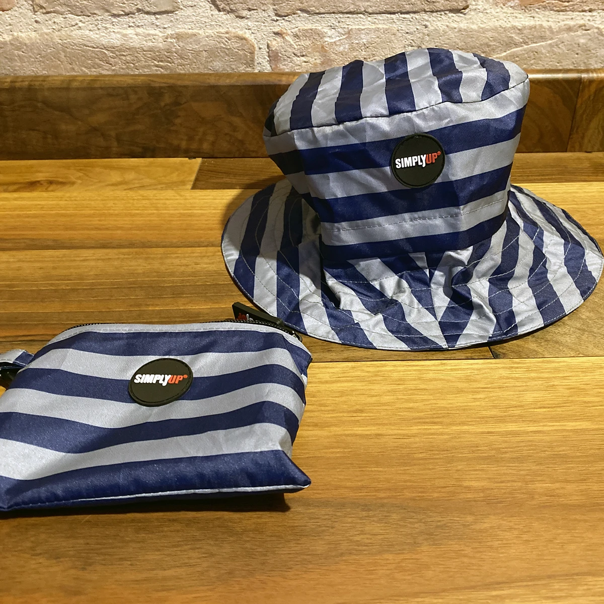 cappelli pioggia fantasia ingrosso, cappelli fantasia per negozi, cappelli fantasia grossisti, cappelli fantasia GDO, fornitore cappelli fantasia, distributore cappelli fantasia, vendita cappelli fantasia b2b, cappelli pioggia fantasia alta qualità, cappelli fantasia SIMPLYUP®, cappelli pescatora fantasia, cappelli impermeabili fantasia, cappelli antipioggia fantasia, cappelli da pioggia fantasia, cappelli fantasia uomo, cappelli fantasia donna, cappelli fantasia unisex, cappelli fantasia di design, cappelli fantasia moda, cappelli fantasia moderni, cappelli fantasia vivaci, cappelli fantasia originali, cappelli fantasia audaci, cappelli fantasia con pattern, cappelli fantasia stampati, cappelli fantasia resistenti, cappelli fantasia leggeri, cappelli fantasia traspiranti, cappelli fantasia compatti, cappelli fantasia pieghevoli, stock cappelli fantasia, ingrosso cappelli fantasia, acquisto cappelli fantasia all'ingrosso, collezioni cappelli fantasia, novità cappelli fantasia, cappelli fantasia di tendenza, cappelli fantasia unici, cappelli fantasia per la pioggia, cappelli fantasia colorati, cappelli fantasia artistici